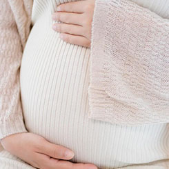 比如，🇬🇫🇮🇷此前在直播中，针🥠😴对网友提🇪🇬出的“AI快查🗒👨‍🍳